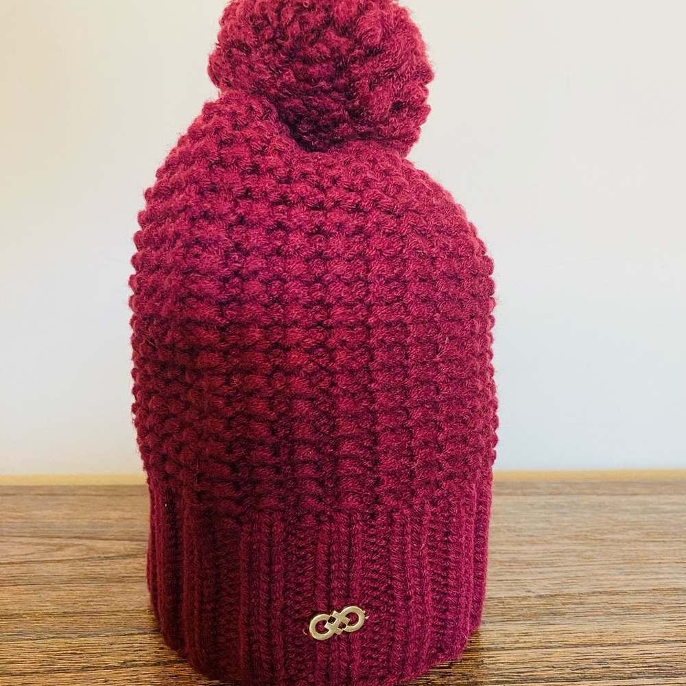 Cole Hann beanie
